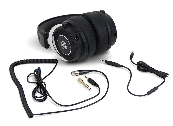 AuraSonics STUDIO D500HR наушники проводные, закрытые, драйверы 50 мм, 20-40 000 Гц, метал.оголовье