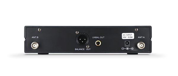 AuraSonics STAGE 201 PRESENTER радиосистема цифровая, одноканальная, 660-690МГц